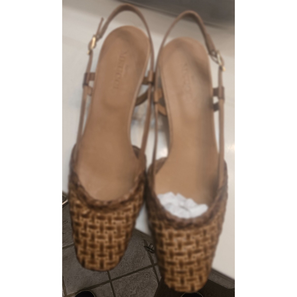 NWOB Sesto Meucci Leather Woven pump Shades of Brown Size 11 Slingback